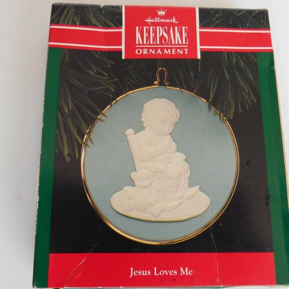 Hallmark Keepsake Religious Theme Ornament Lot Shepard Ange Jesus Loves Me Cameo - Picture 2 of 7